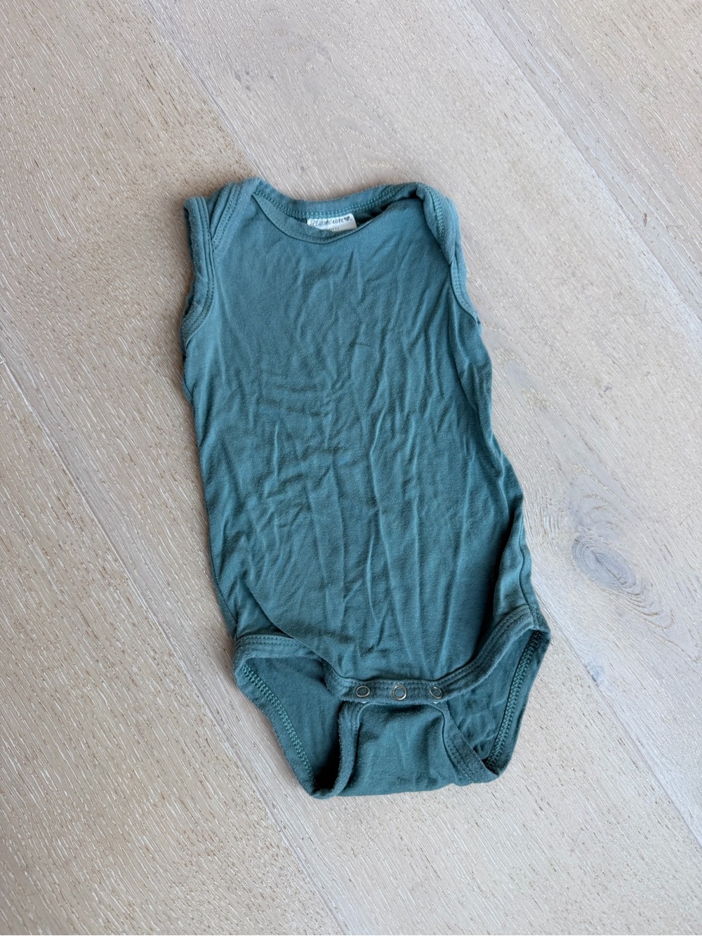 Sleeveless Organic Baby Bodysuit in Teal Green